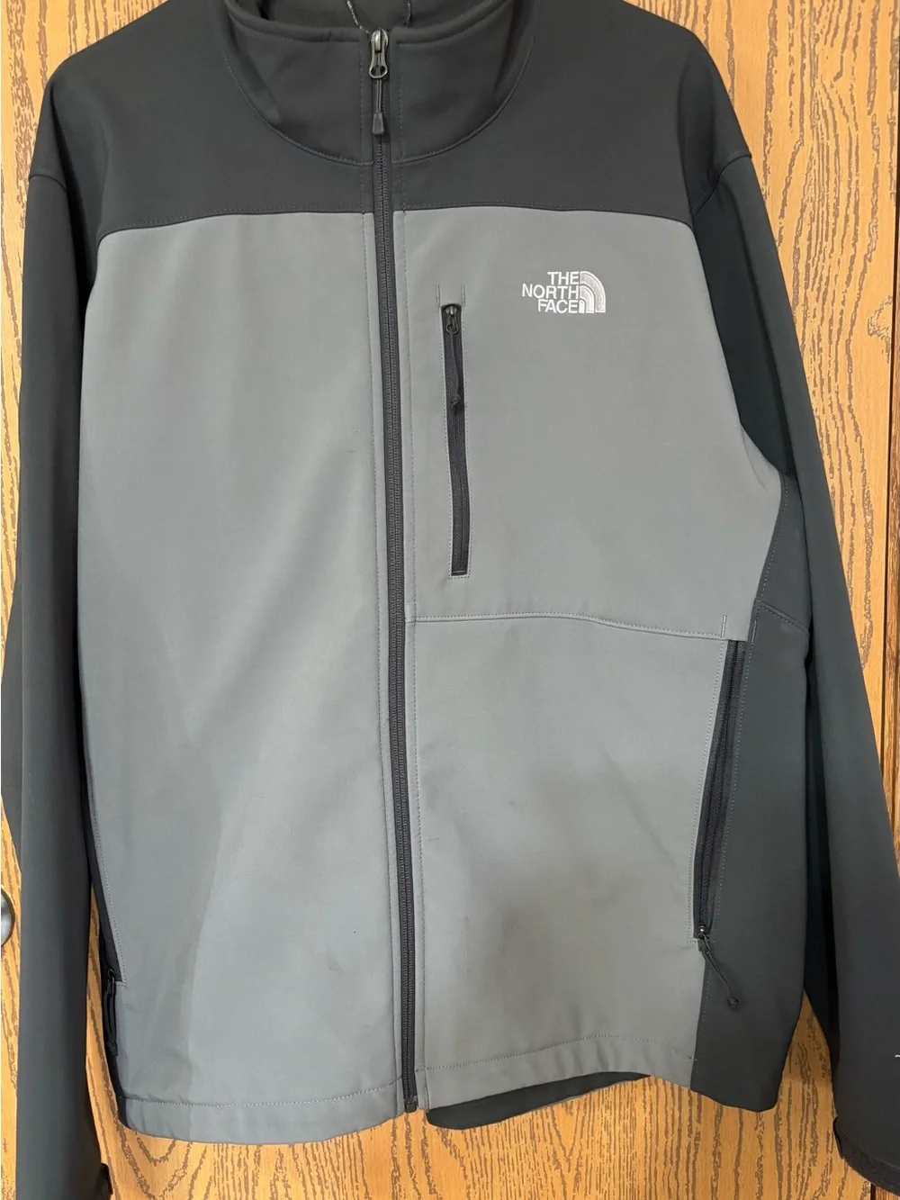 The North Face Men's Gray and Black Performance Softshell Jacket